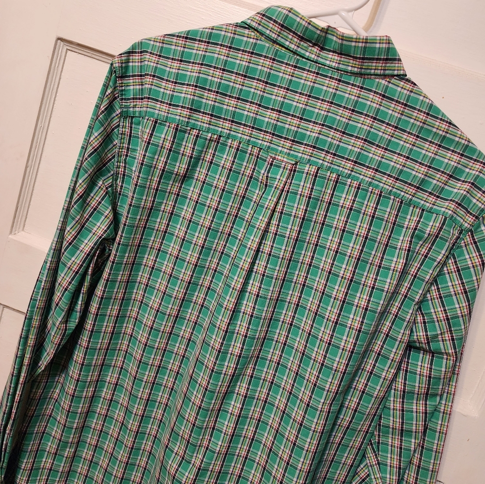 CHAPS button up shirt